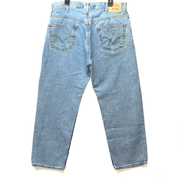 Men's Vintage Levi’s 550 Relaxed Fit Distressed Straight Leg Jeans 38 X 30 - Picture 1 of 6